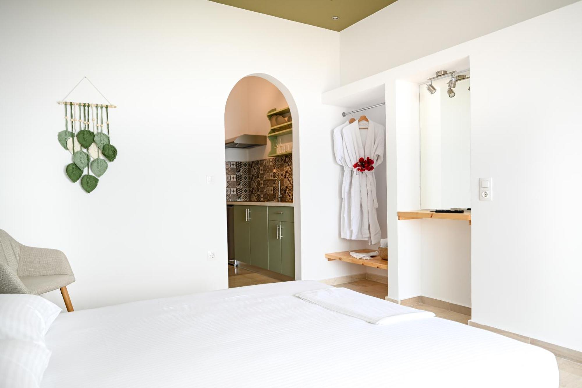 Makis Sea View Studios Скиатос Екстериор снимка